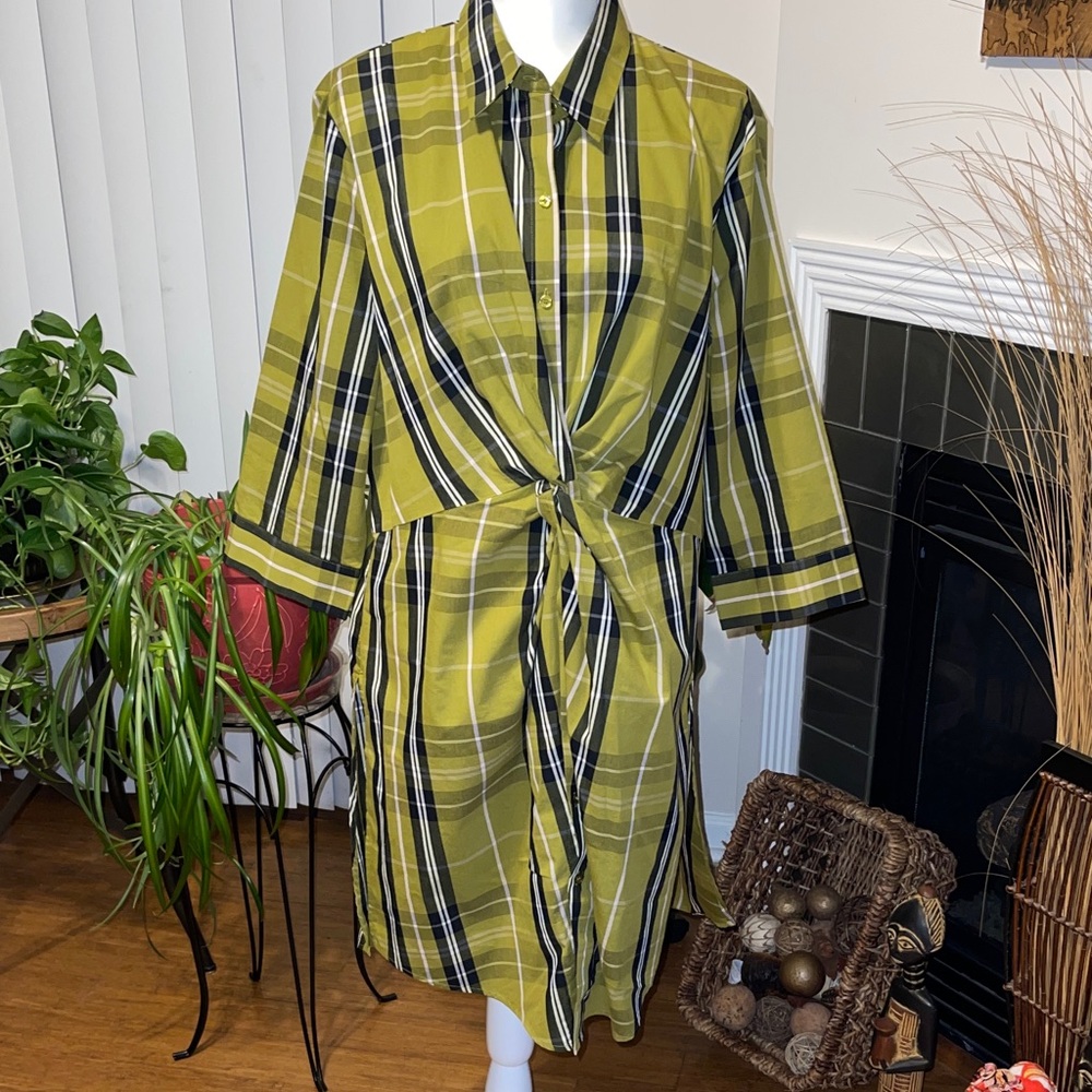 Elegant Long Sleeve Plaid Dress in Green